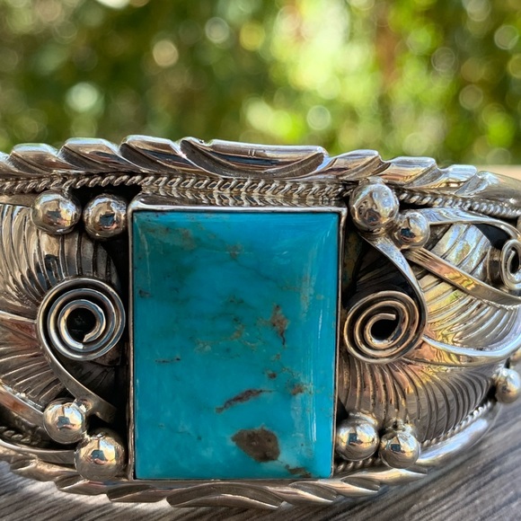 Native American Navajo Turquoise Bracelet - Picture 10 of 10